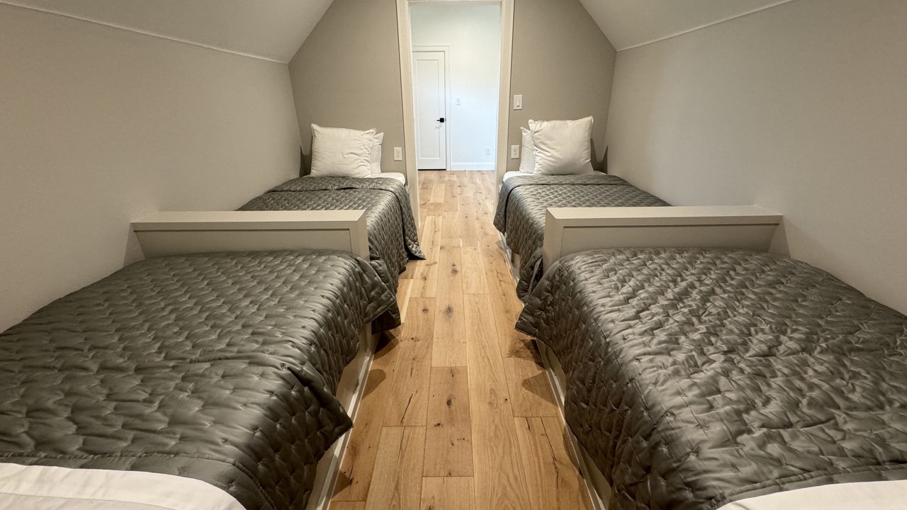 Photo of Bedroom in Log Cabin