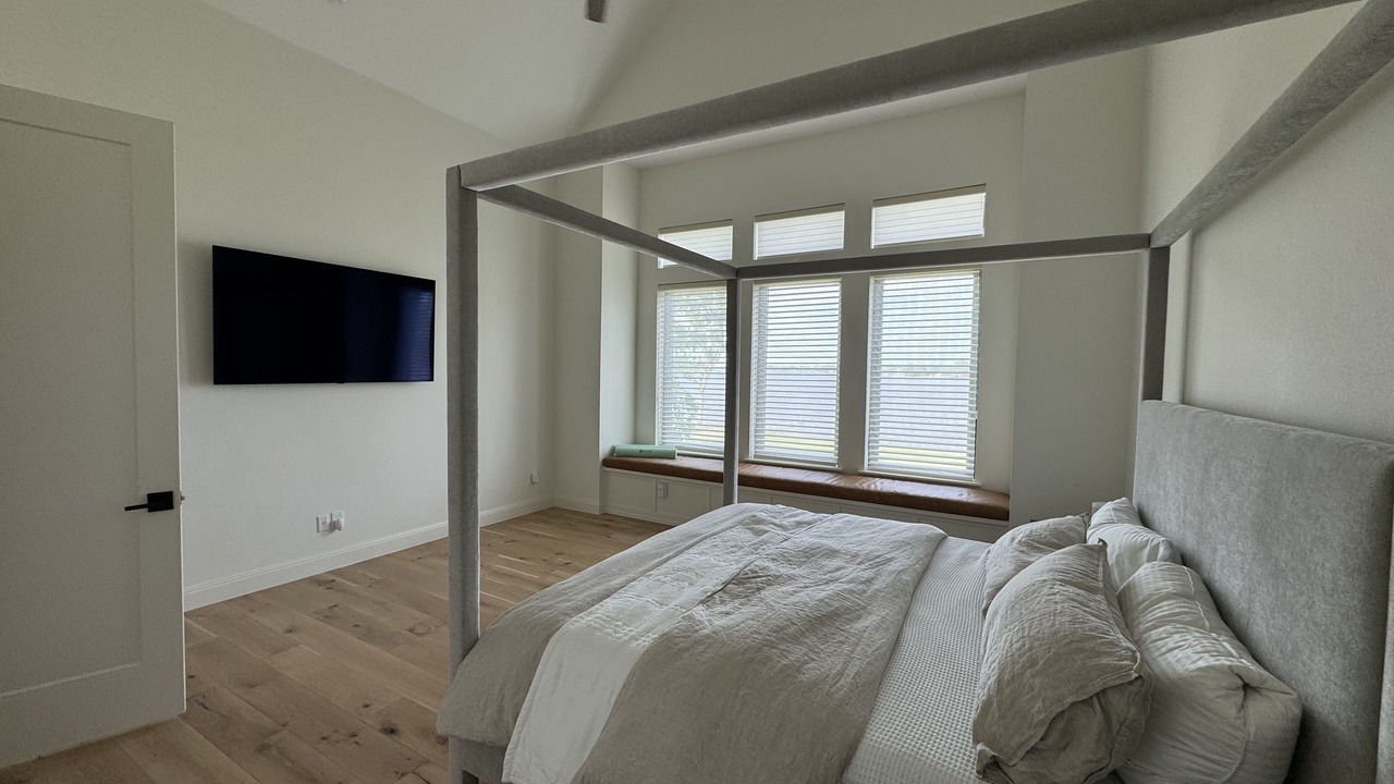 Photo of Bedroom in Log Cabin