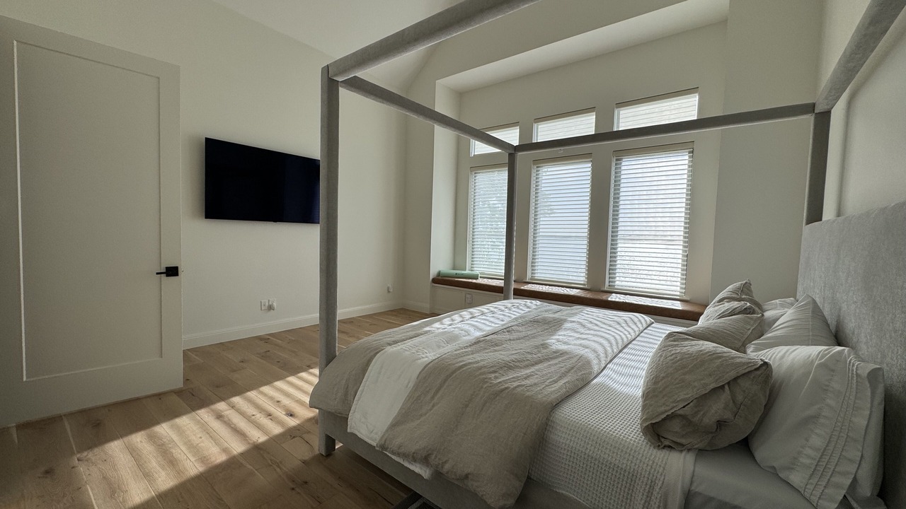 Photo of Bedroom in Log Cabin