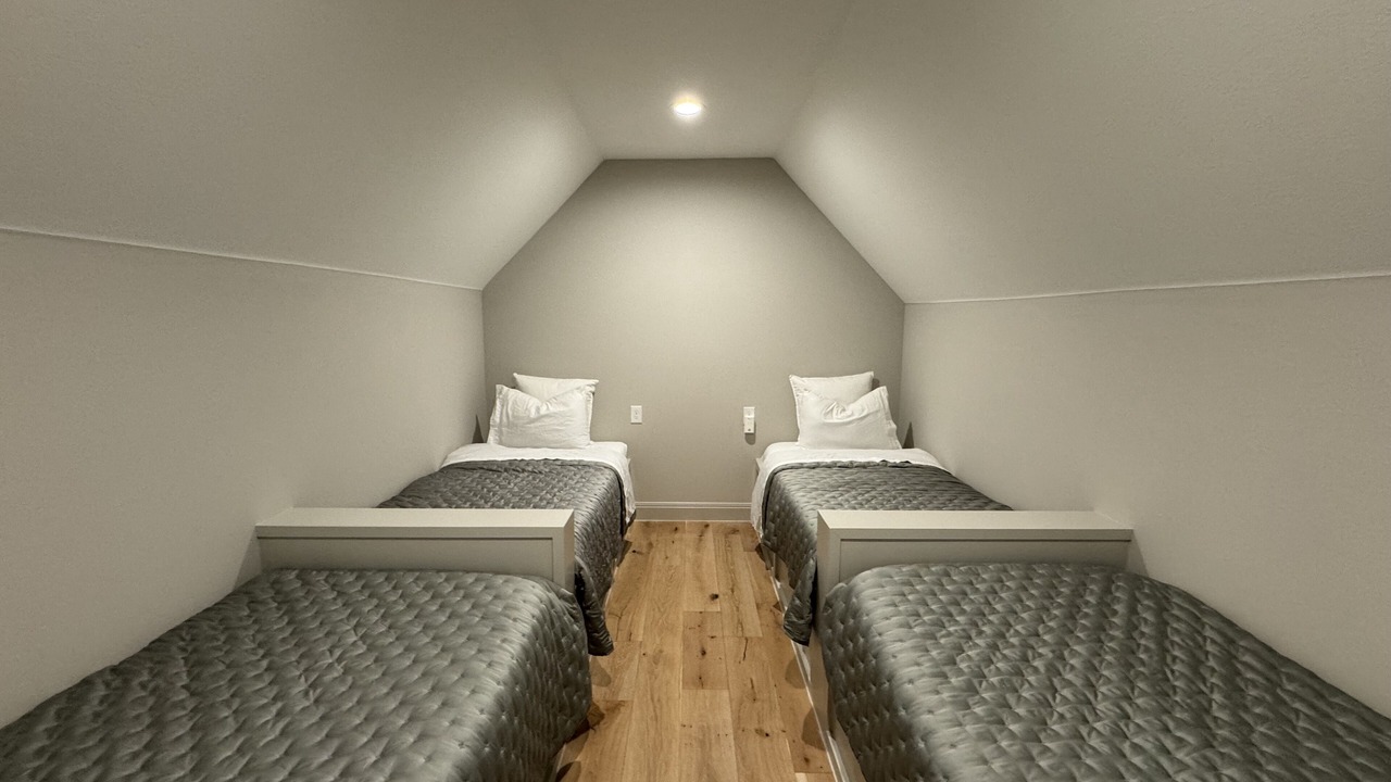 Photo of Bedroom in Log Cabin