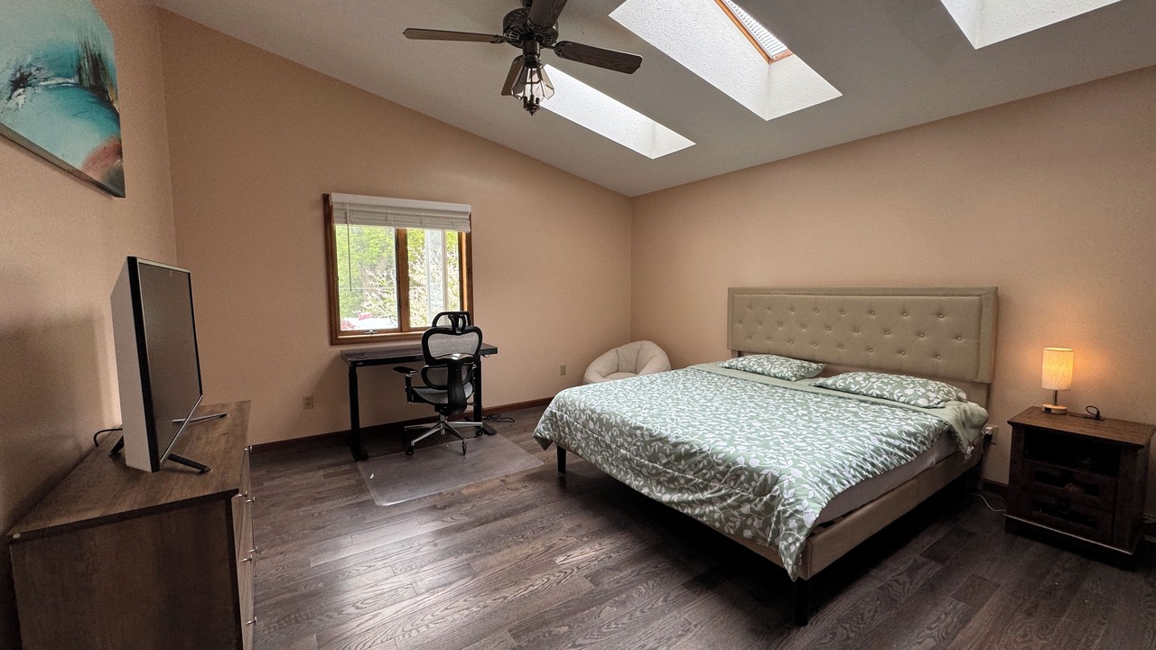 Photo of Bedroom in Town of Porter