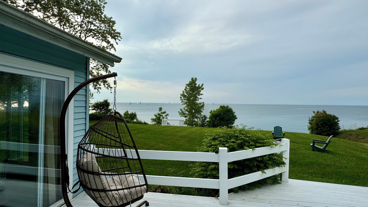 Photo of Patio Balcony in Town of Porter