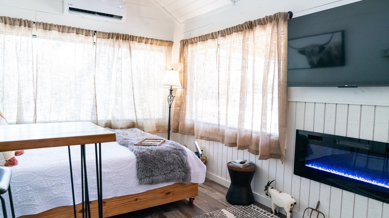 Photo of Bedroom in Hondo