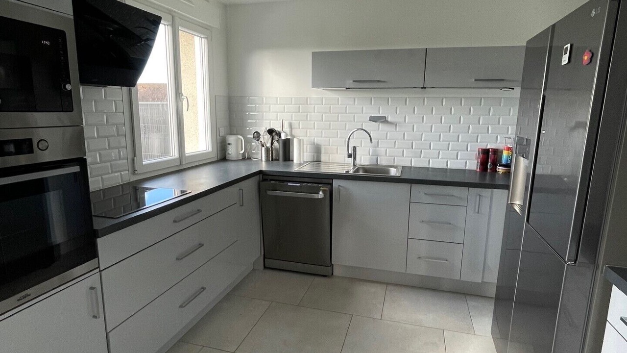Photo of Kitchen in Hodenc-en-Bray