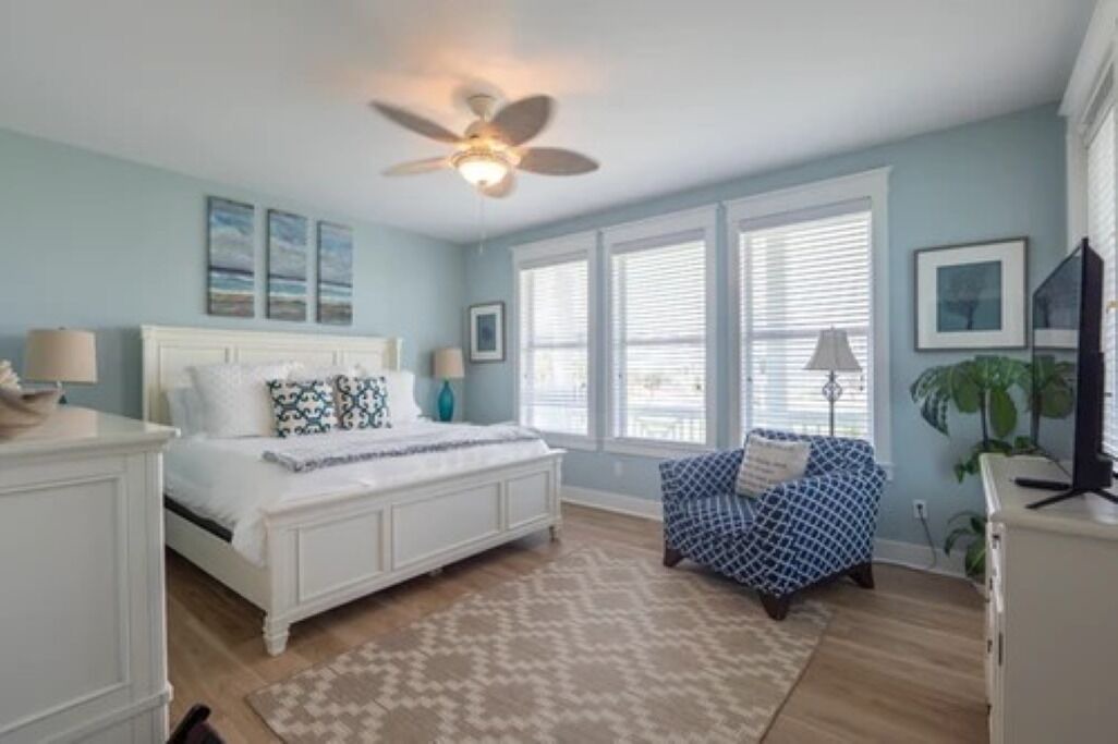Photo of Bedroom in Galveston