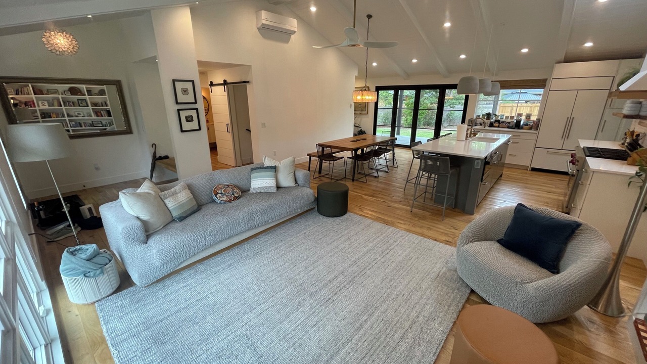 Photo of Livingroom in Green Meadows