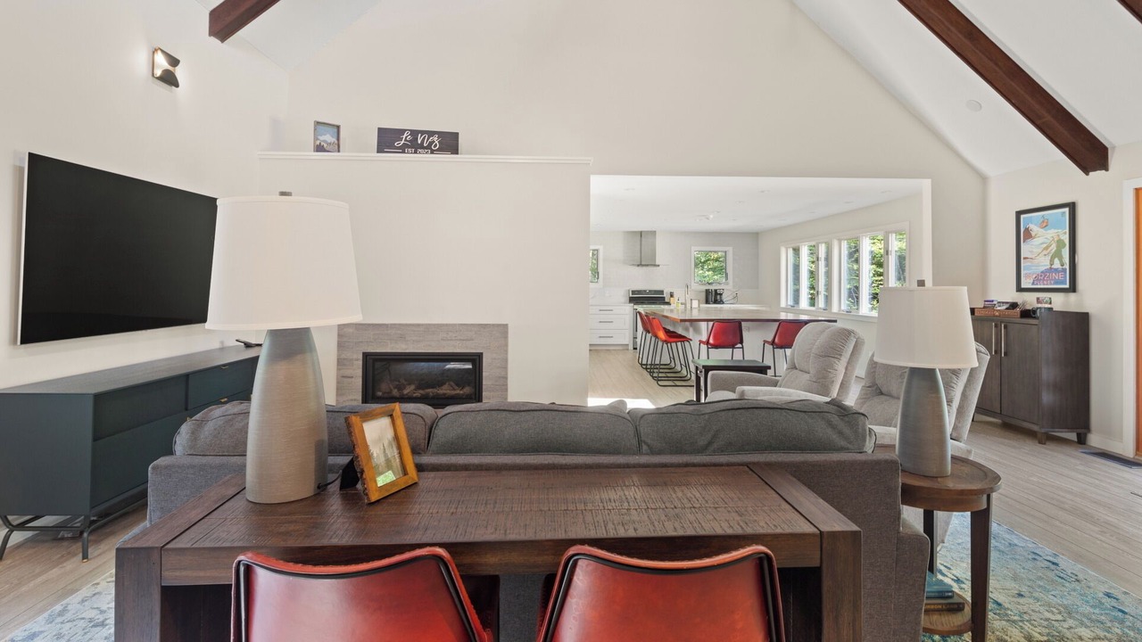 Photo of Livingroom in Stowe Area