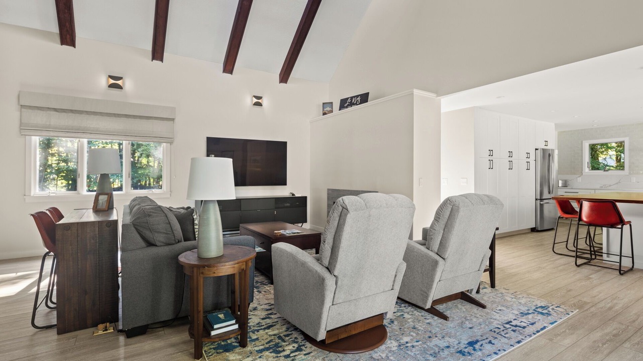 Photo of Livingroom in Stowe Area