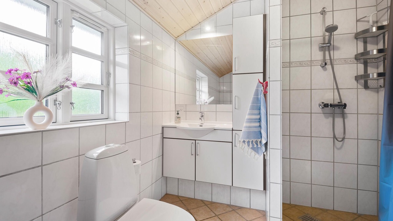 Photo of Bathroom in Hovborg