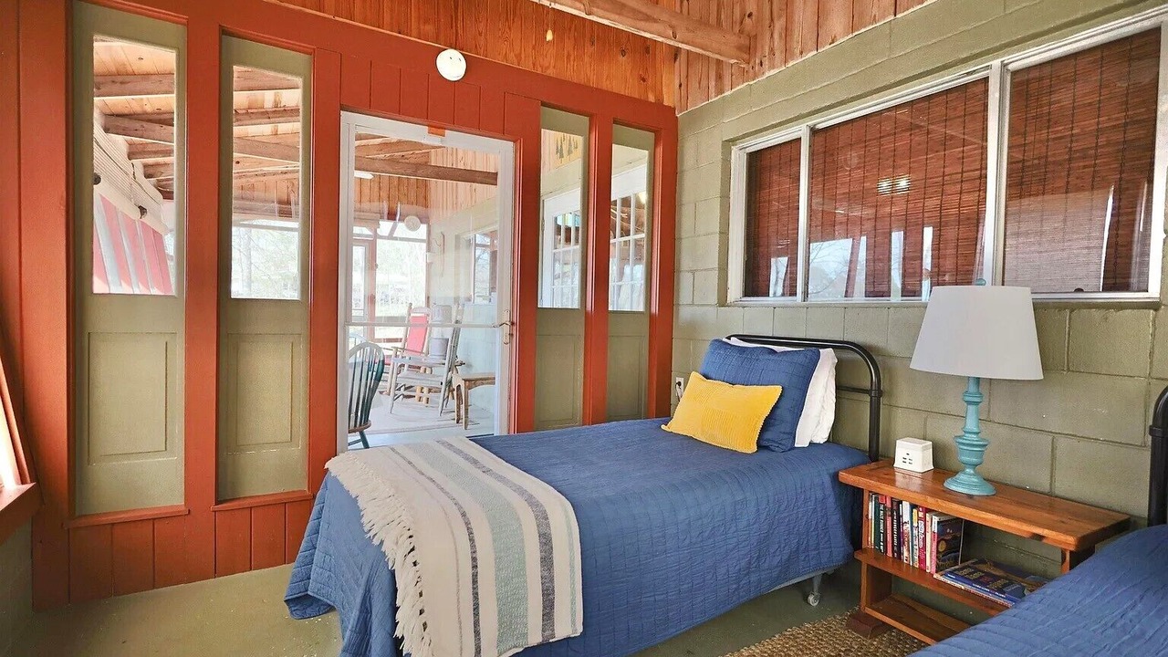 Photo of Bedroom in Kirby