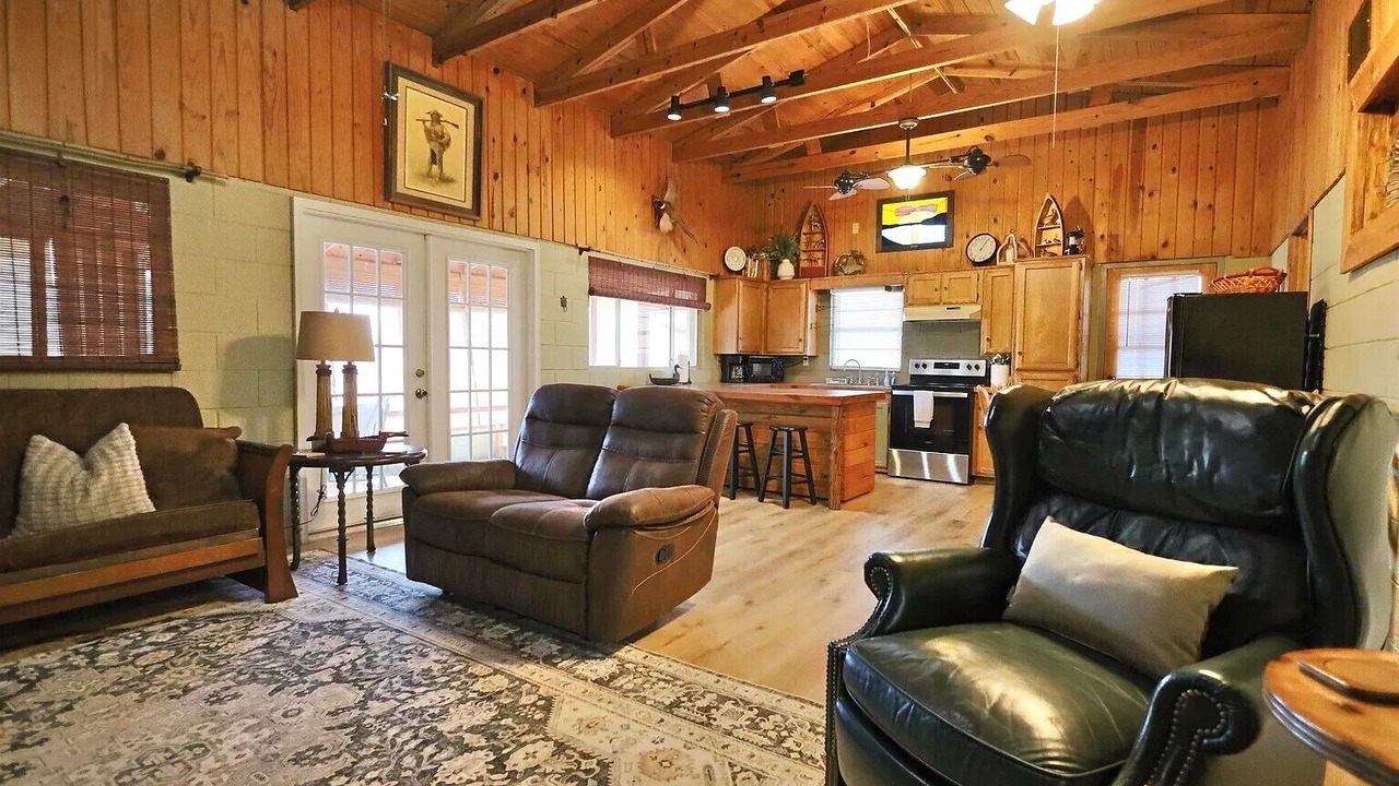 Photo of Livingroom in Kirby