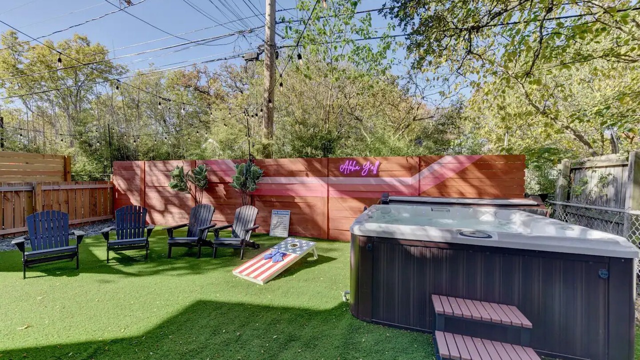 Photo of Outdoor in Cherrywood