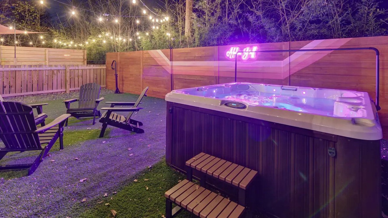 Photo of Outdoor in Cherrywood