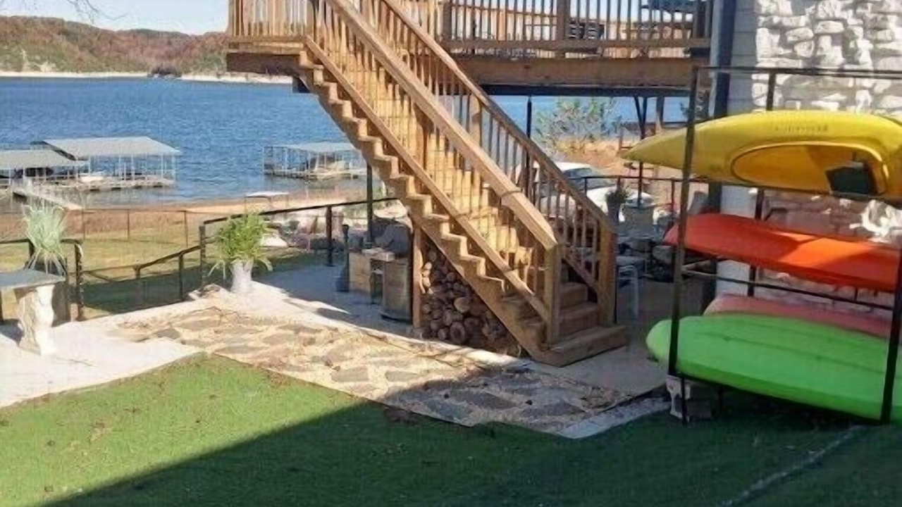 Photo of Outdoor in Beaver Shores