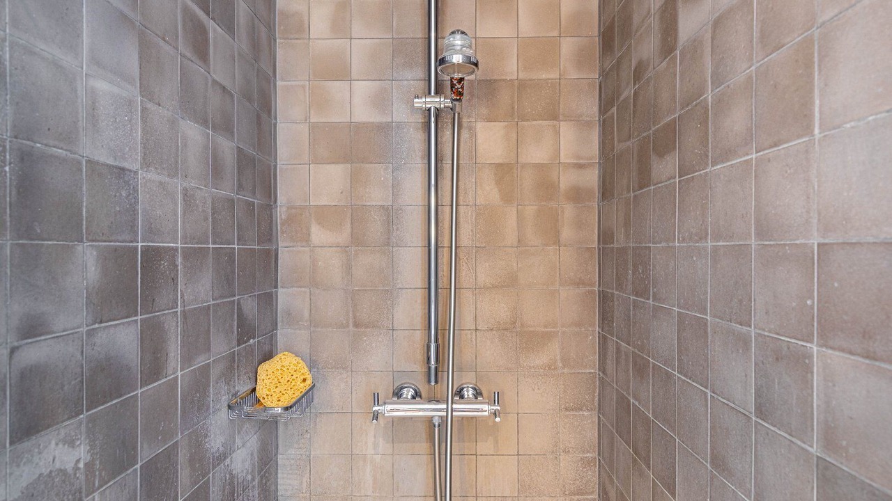 Photo of Bathroom in Parchamp–Albert Kahn