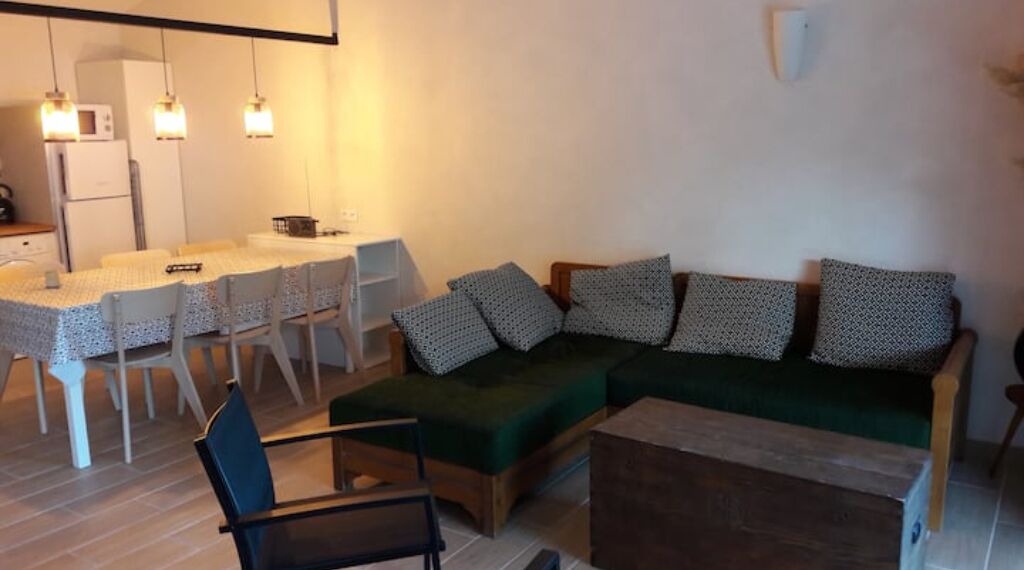 Photo of Livingroom in Saleon