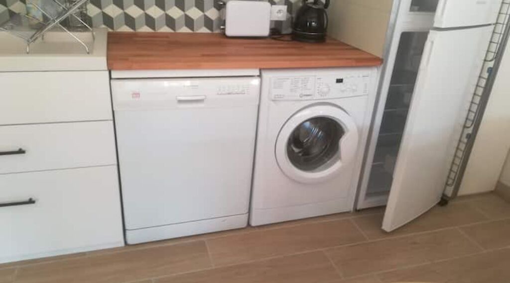 Photo of Others in Saleon