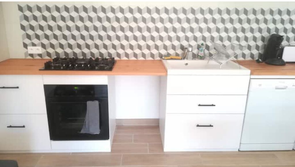 Photo of Kitchen in Saleon