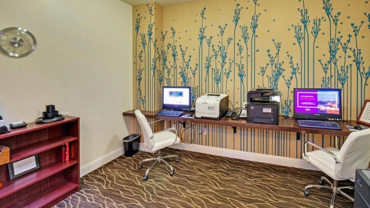 Photo of Others in Parkrose