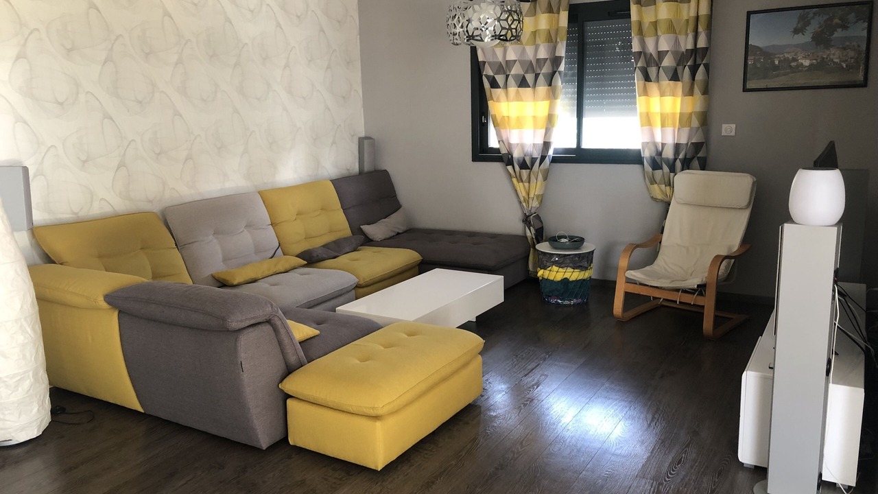 Photo of Livingroom in Arthes