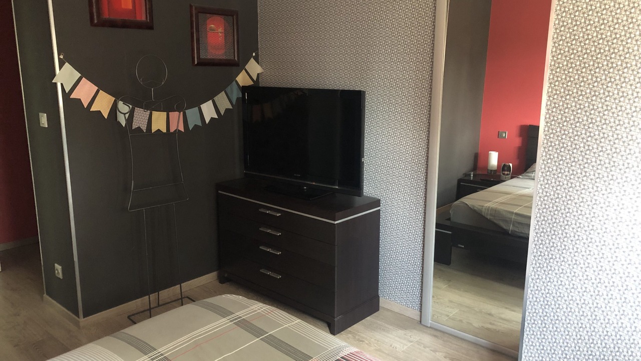 Photo of Bedroom in Arthes