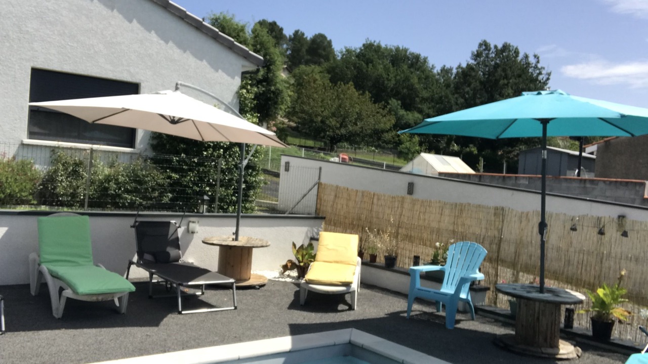 Photo of Patio Balcony in Arthes