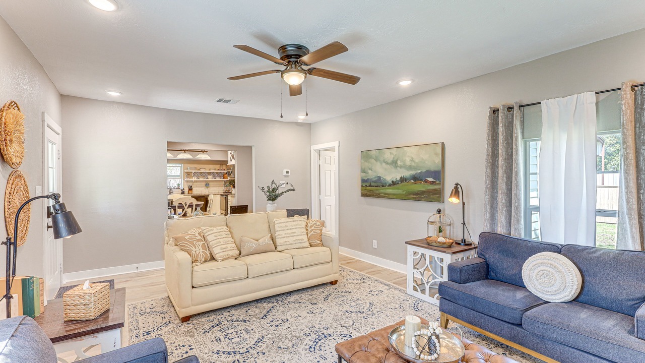 Photo of Livingroom in Franklin