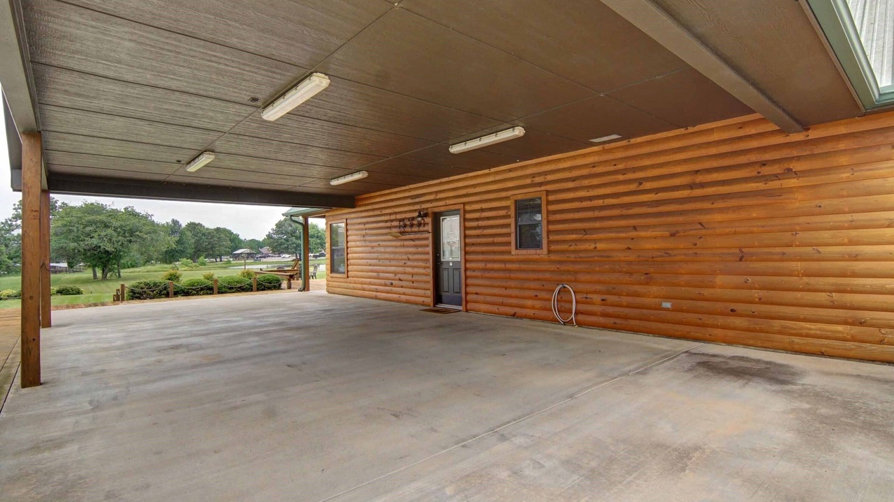Photo of Outdoor in Alba