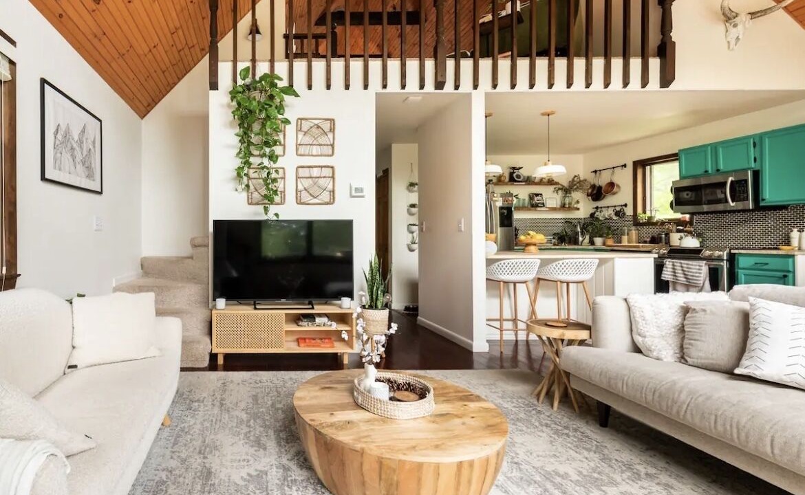 Photo of Livingroom in Ellenville