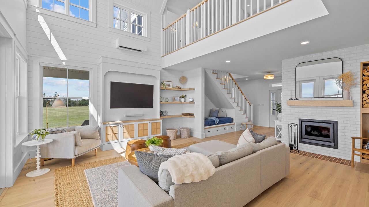 Photo of Livingroom in Charlotte's Shore