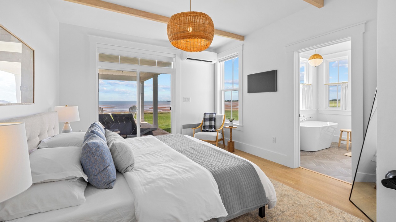 Photo of Bedroom in Charlotte's Shore