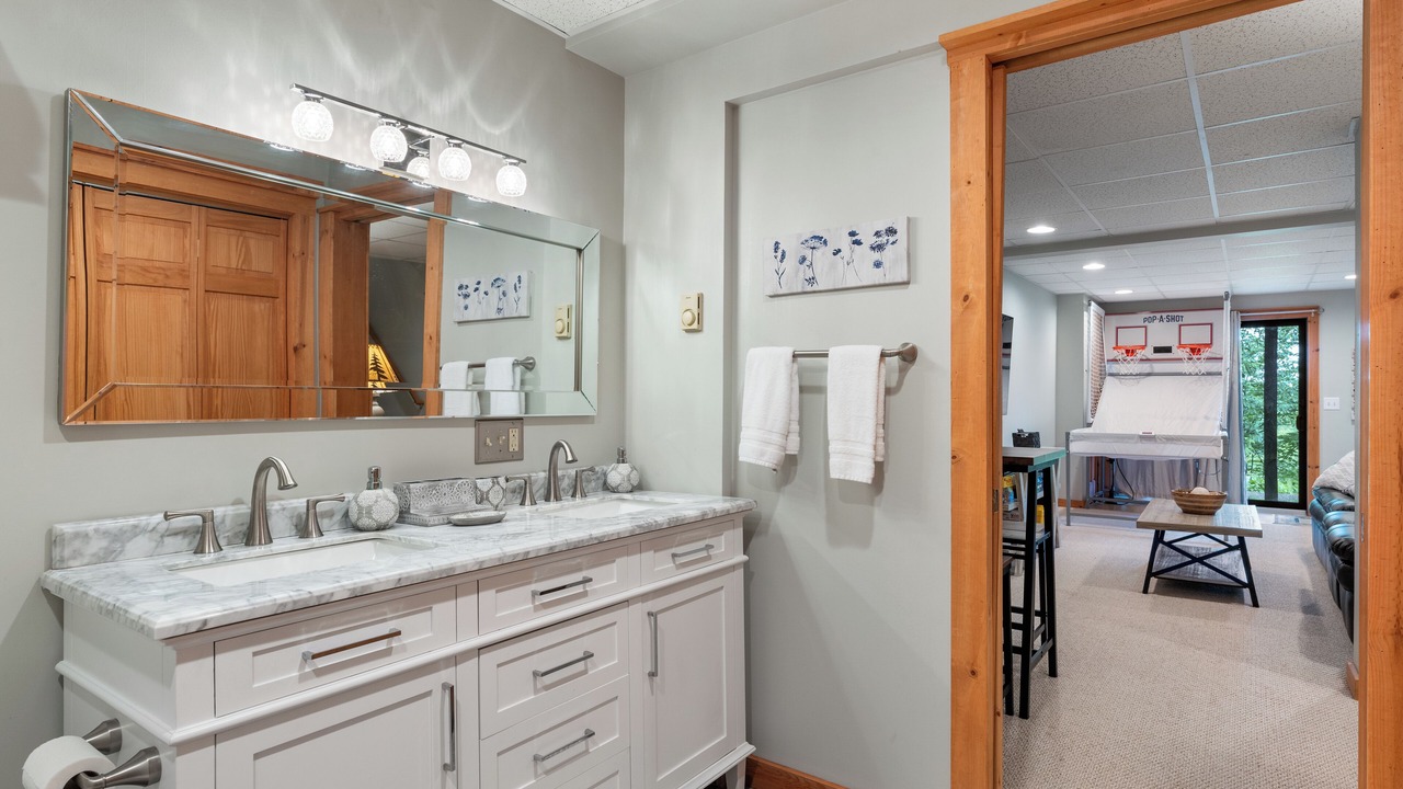 Photo of Bathroom in Tannersville