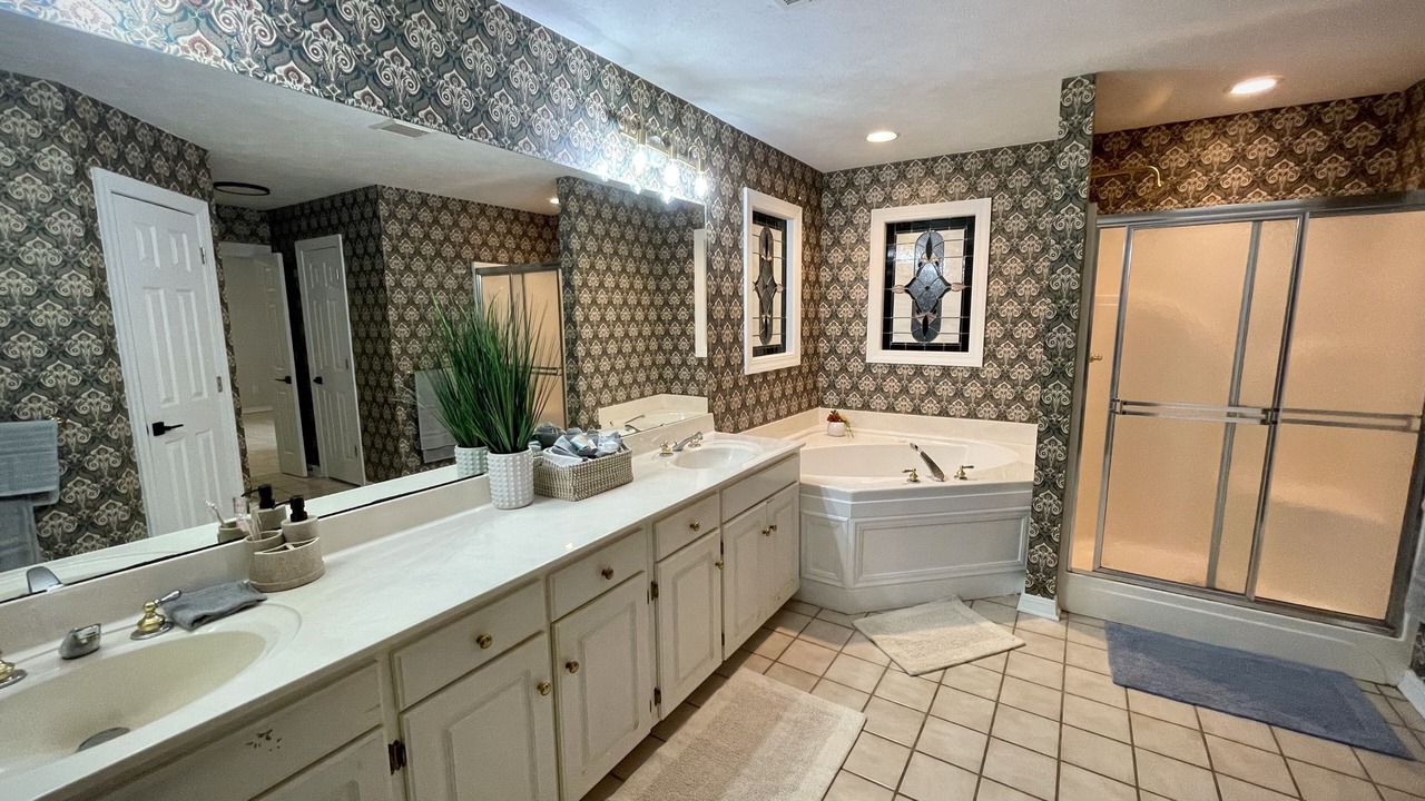 Photo of Bathroom in Tupelo