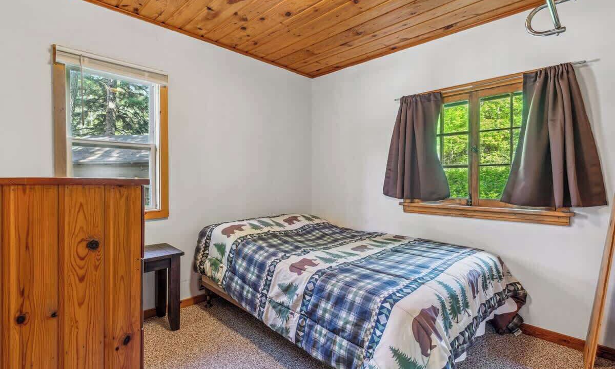Photo of Bedroom in Park Rapids