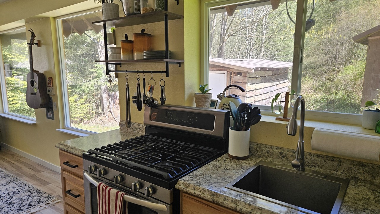 Photo of Kitchen in Marblemount
