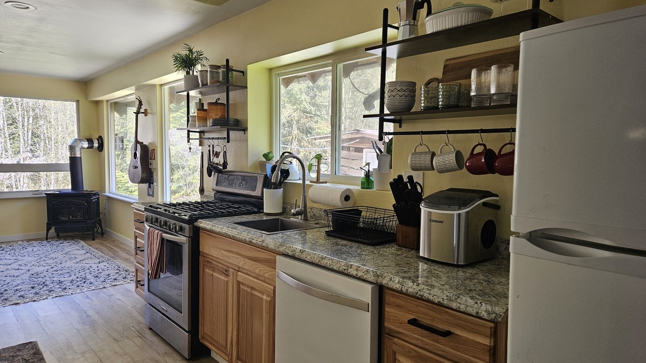 Photo of Kitchen in Marblemount