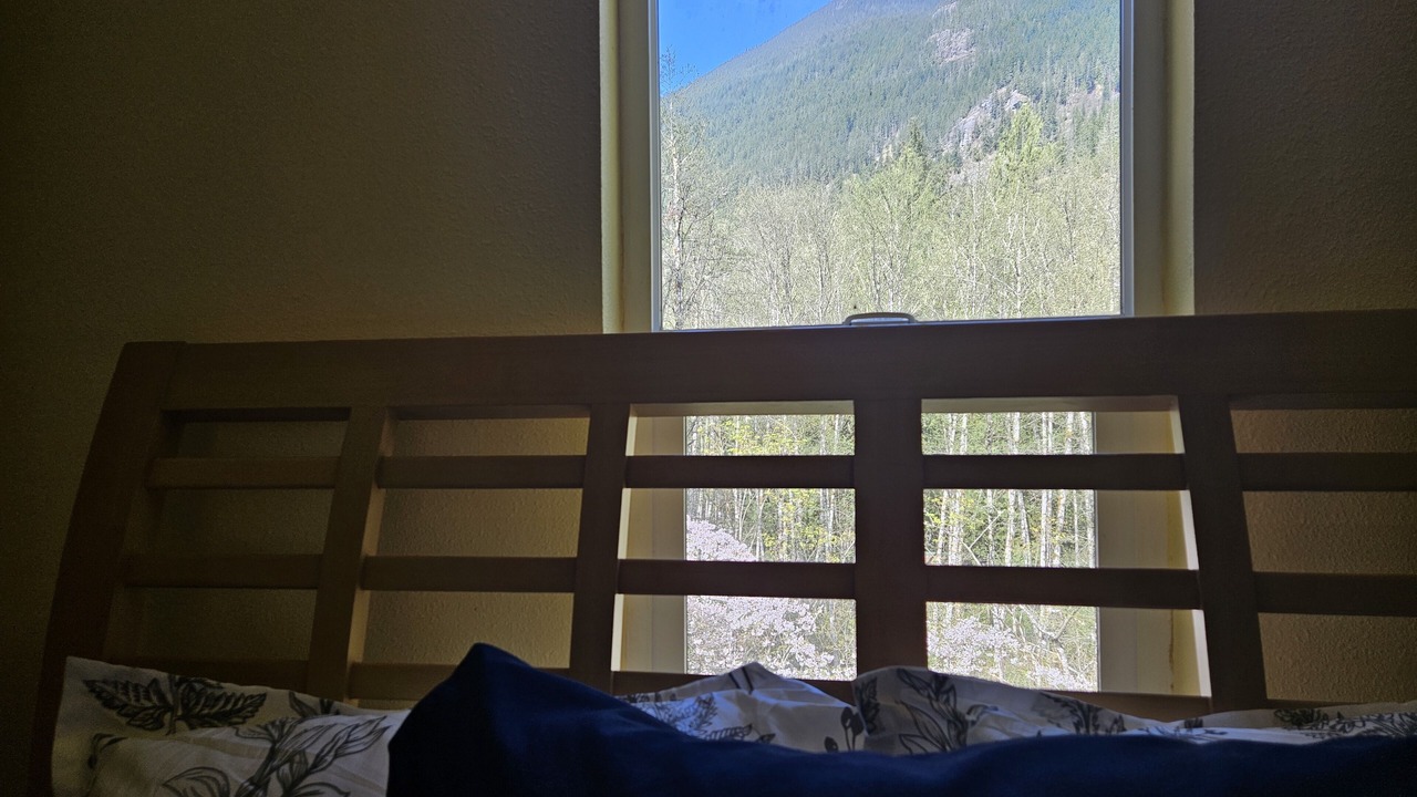 Photo of Bedroom in Marblemount