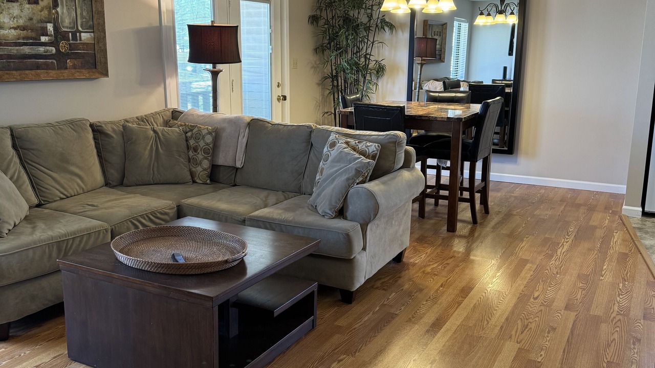 Photo of Livingroom in Poplar Bluff