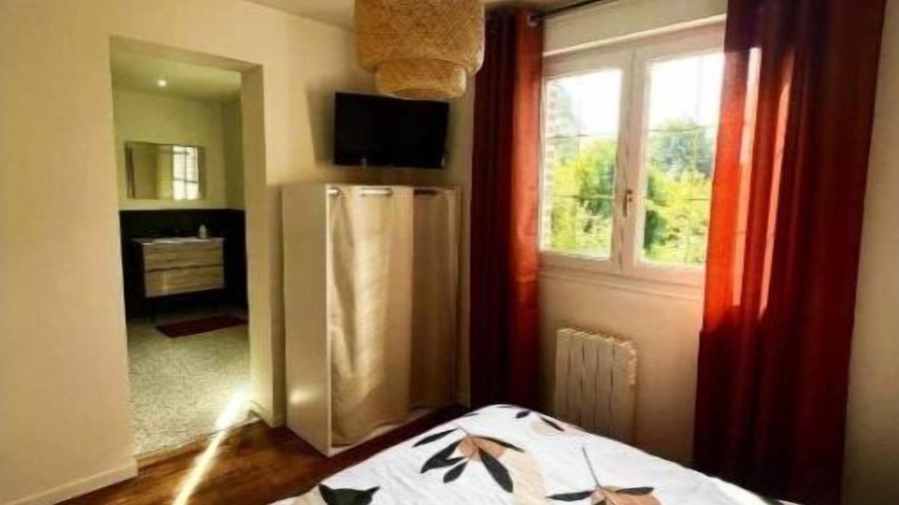 Photo of Bedroom in Behen