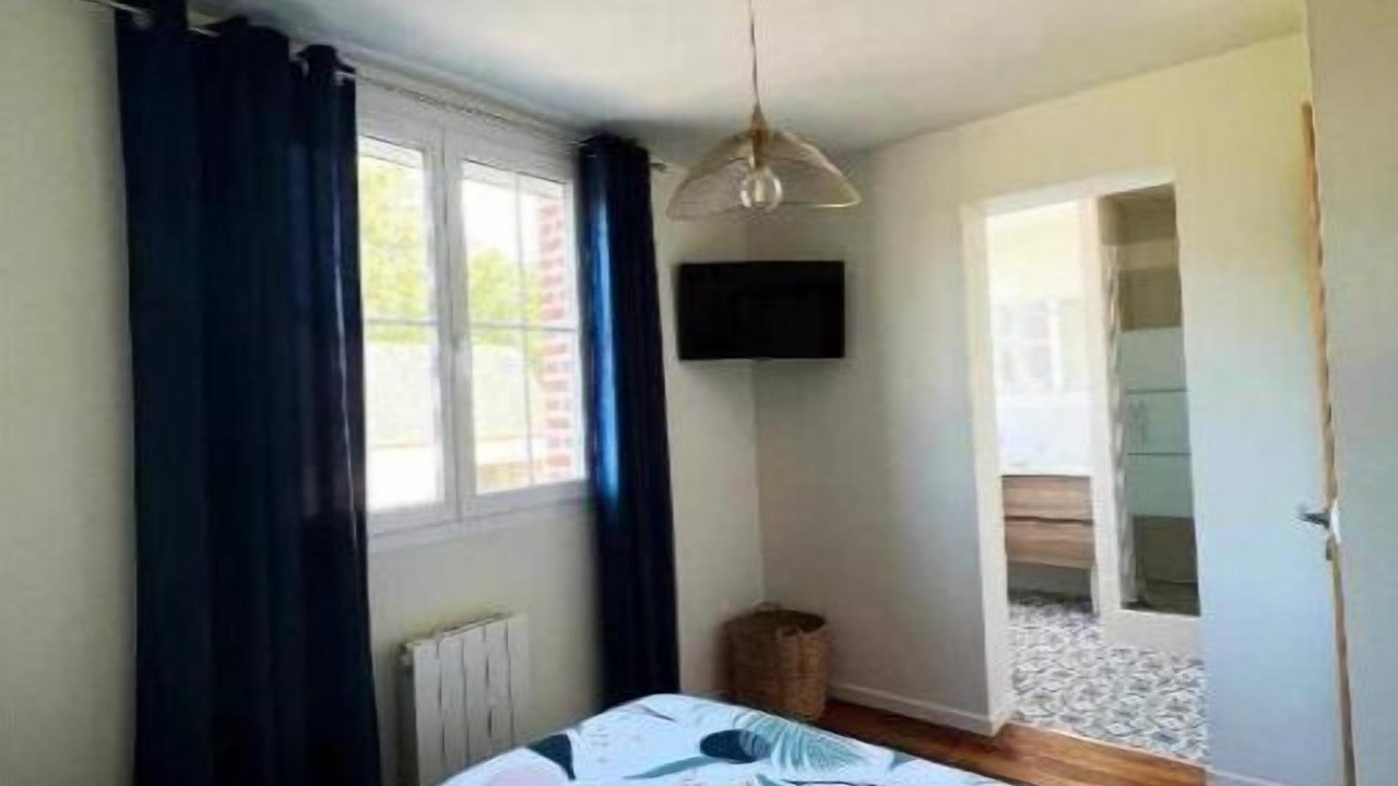 Photo of Bedroom in Behen