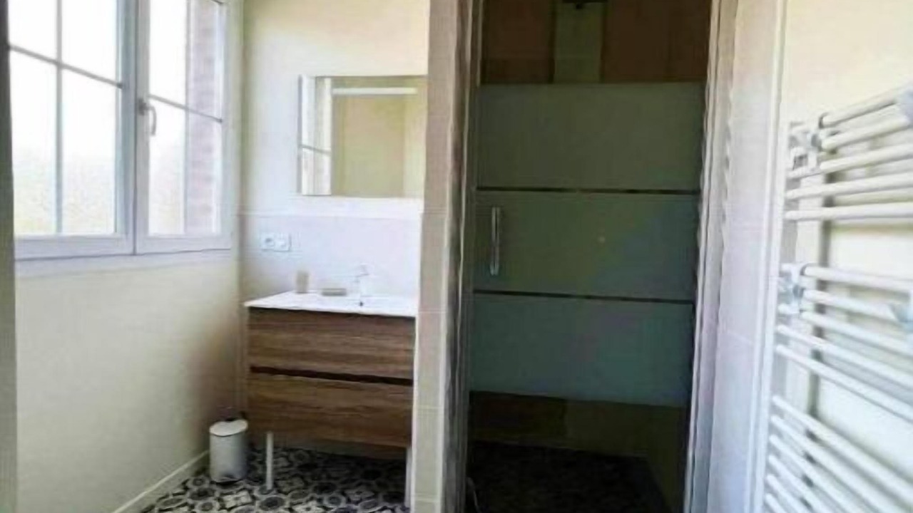 Photo of Bathroom in Behen