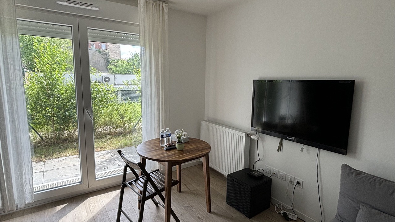 Photo of Livingroom in Sannois