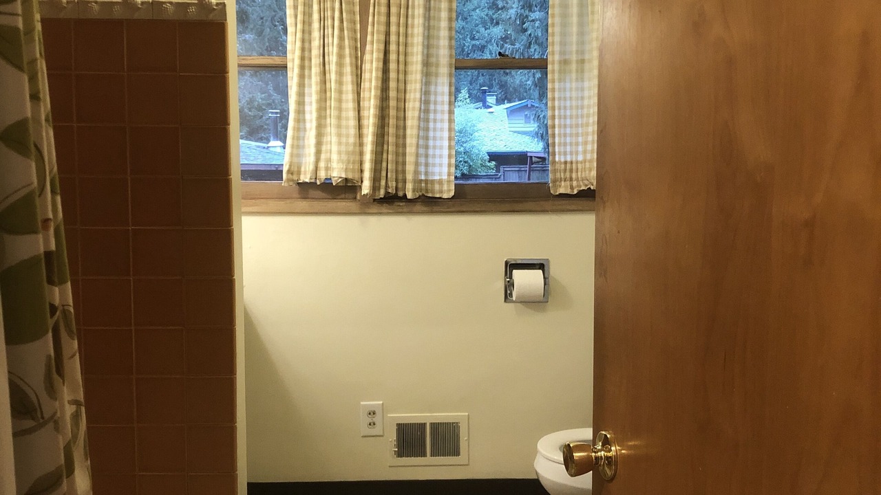 Photo of Bathroom in Oatfield