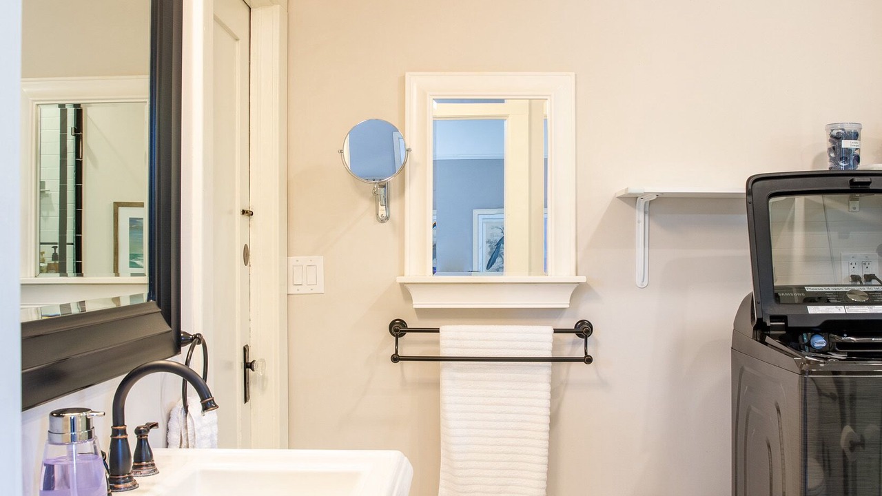 Photo of Bathroom in Anaheim Colony Historic District