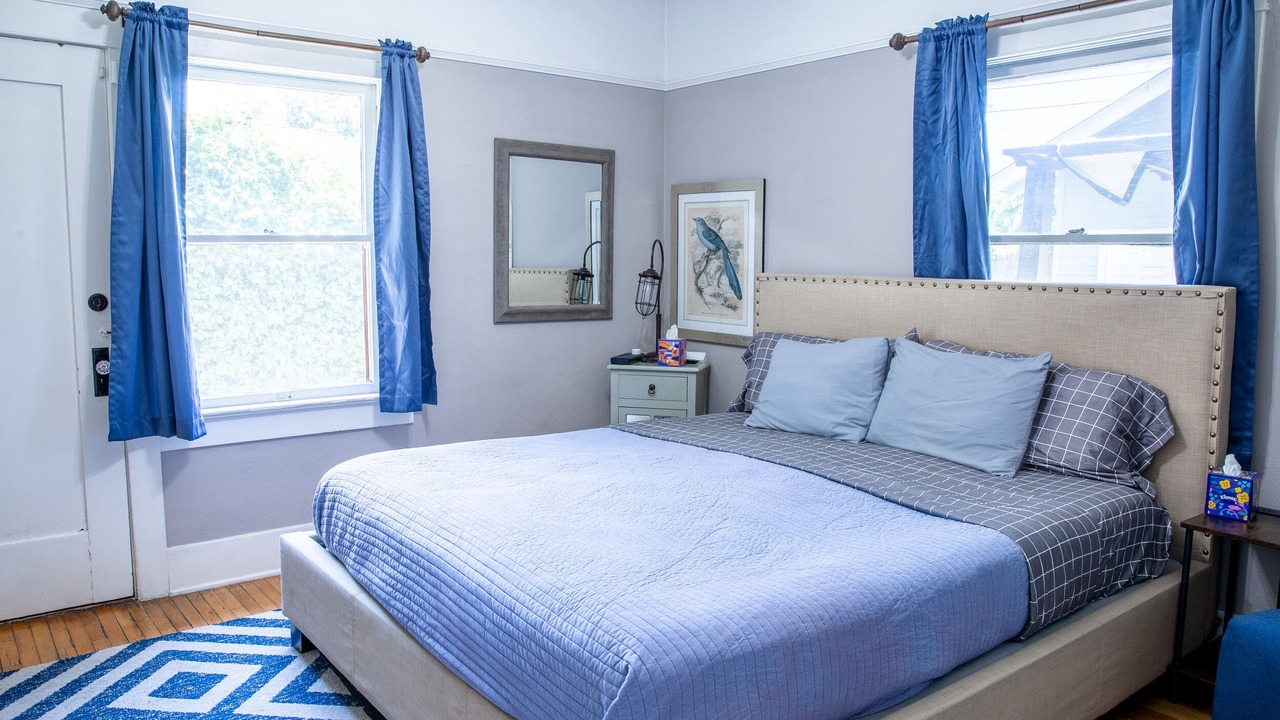 Photo of Bedroom in Anaheim Colony Historic District