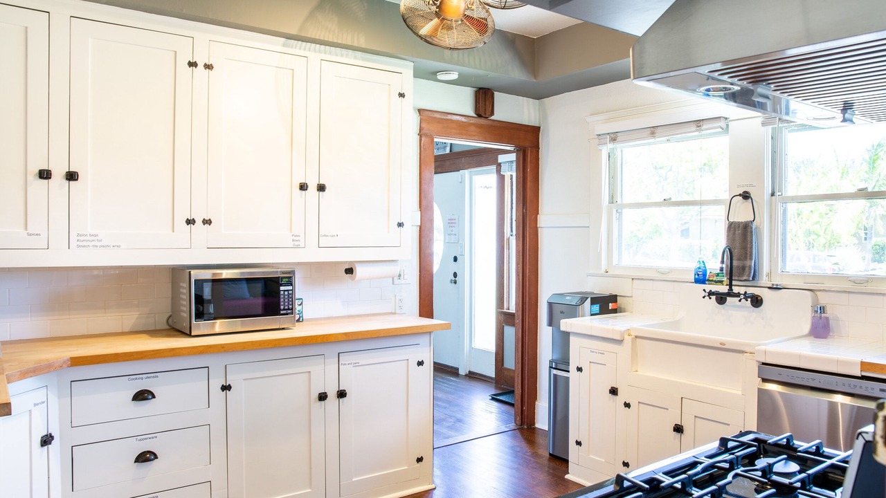Photo of Kitchen in Anaheim Colony Historic District