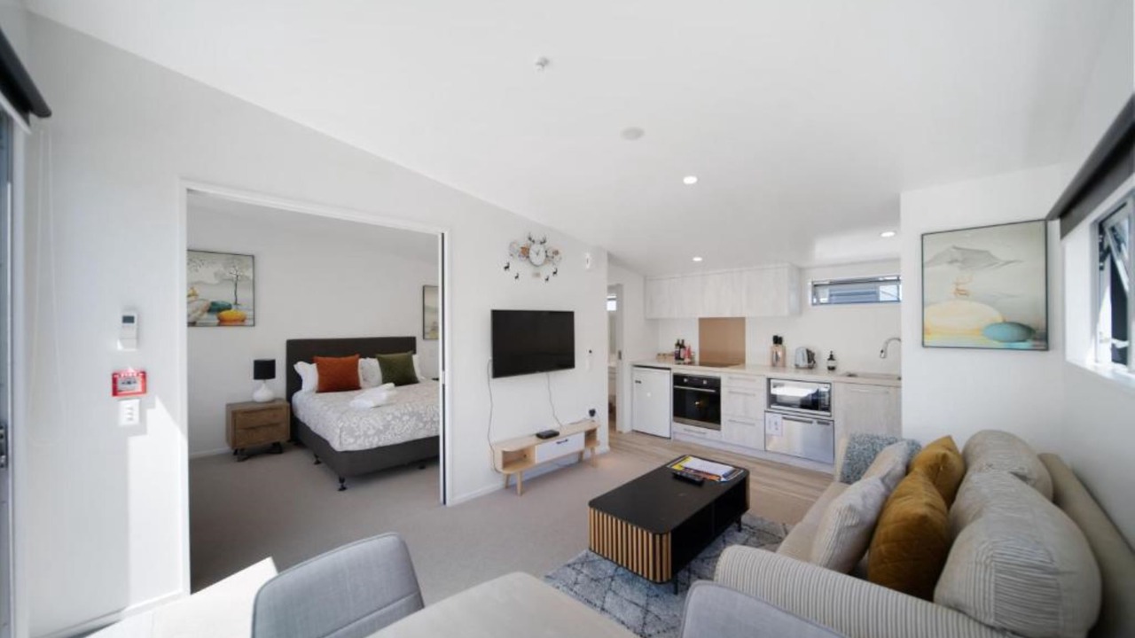 Photo of Livingroom in Queenstown City Centre