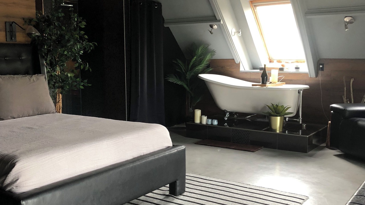 Photo of Bedroom in Paine-Sec