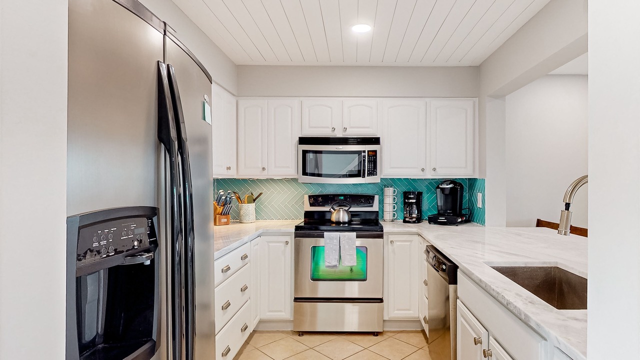 Photo of Kitchen in Heron Harbour Isle