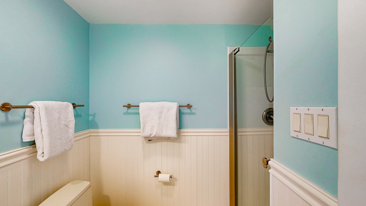 Photo of Bathroom in Heron Harbour Isle